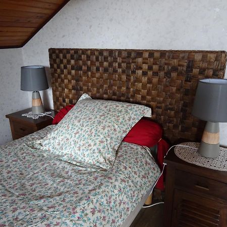 Chez Sylvie Hotel Sainte-Foy-lès-Lyon Екстериор снимка