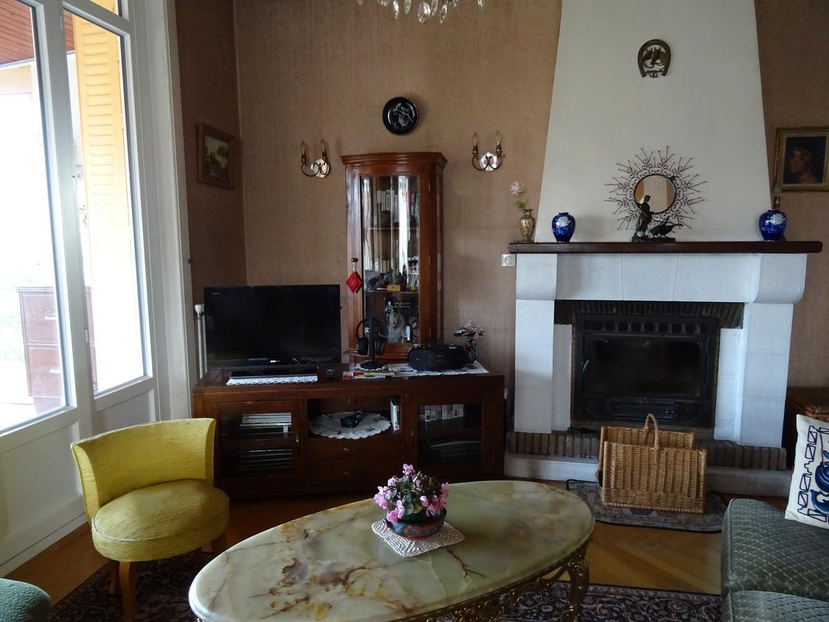 Chez Sylvie Hotel Sainte-Foy-lès-Lyon Екстериор снимка