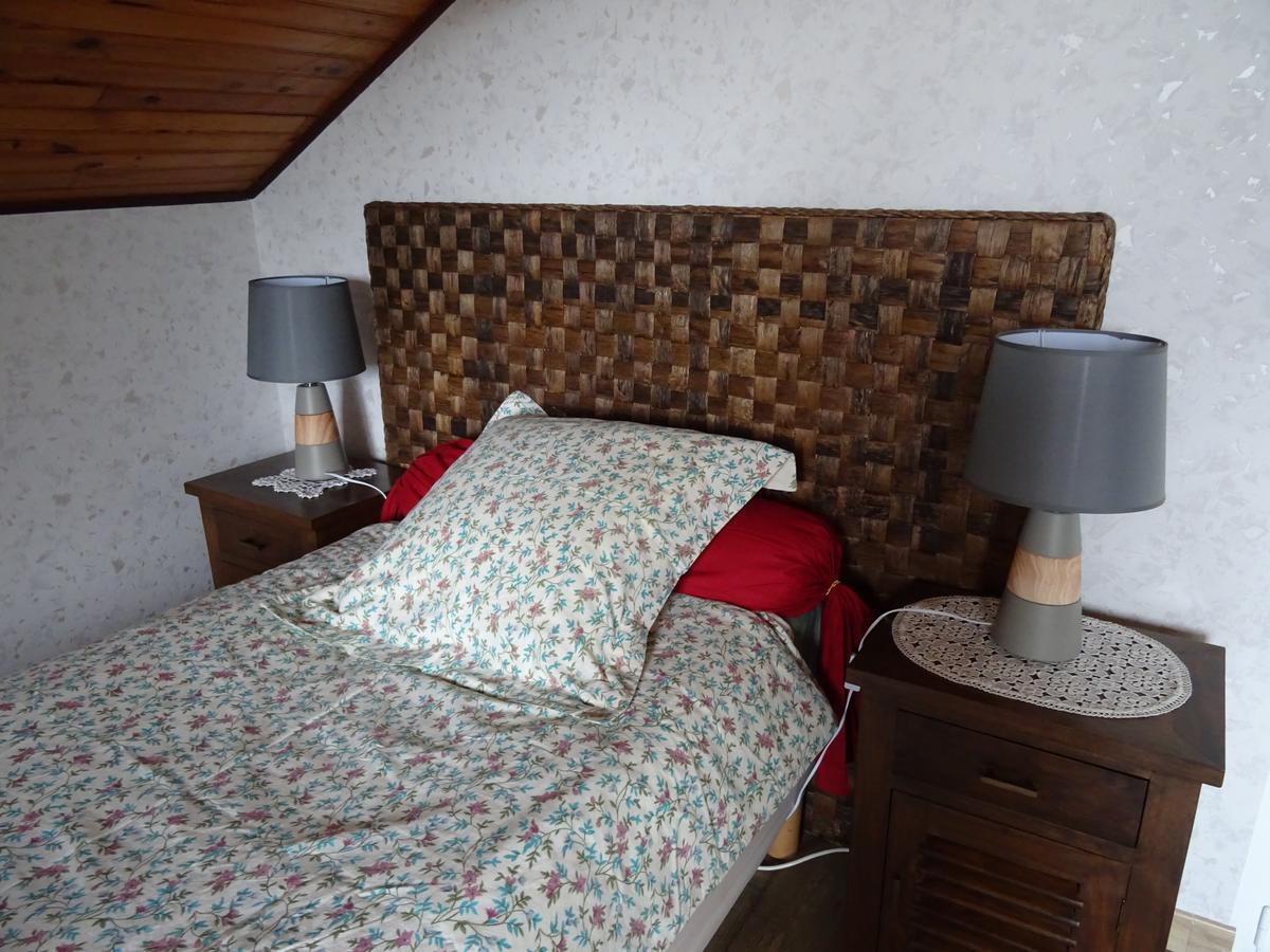 Chez Sylvie Hotel Sainte-Foy-lès-Lyon Екстериор снимка